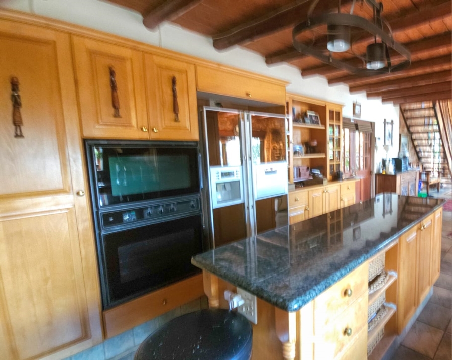 3 Bedroom Property for Sale in Kosmos North West